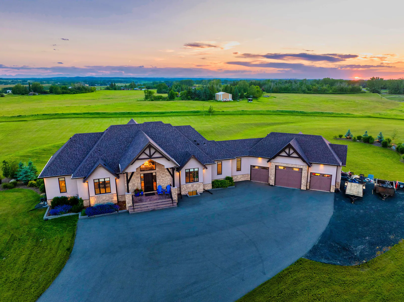 2 Sunset Ridge Drive, Foothills County